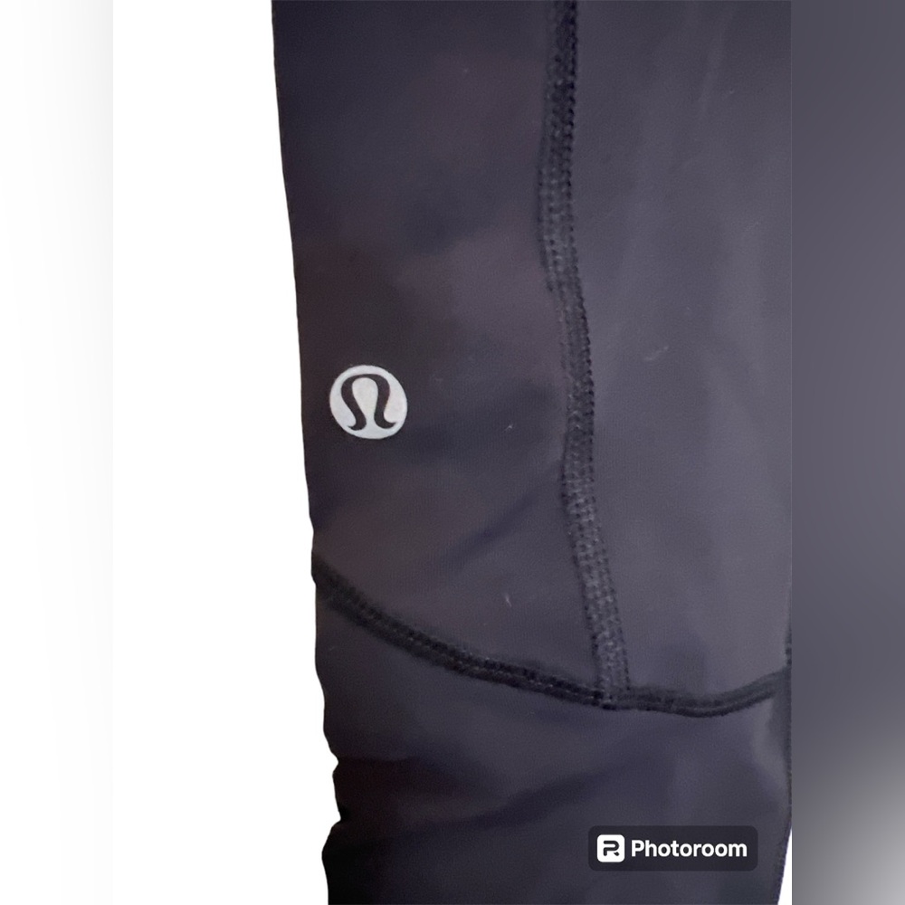 ‎Lululemon - Picture 4 of 8